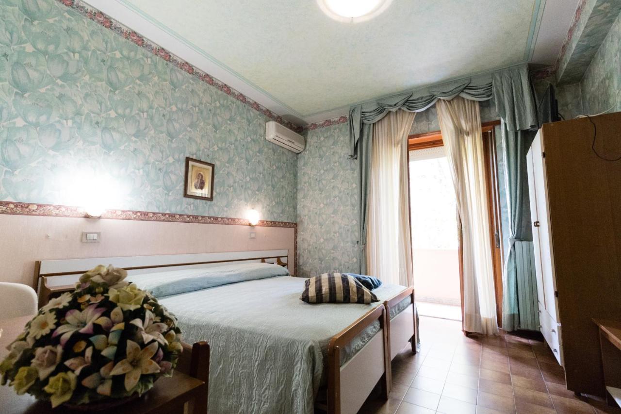 Da Elio Hotel Piegaro  Bagian luar foto