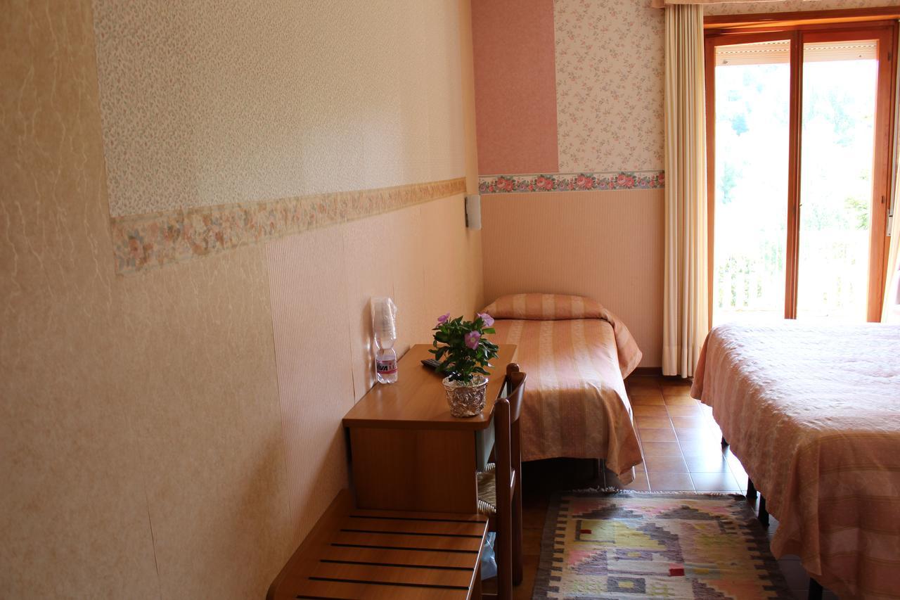 Da Elio Hotel Piegaro  Bagian luar foto