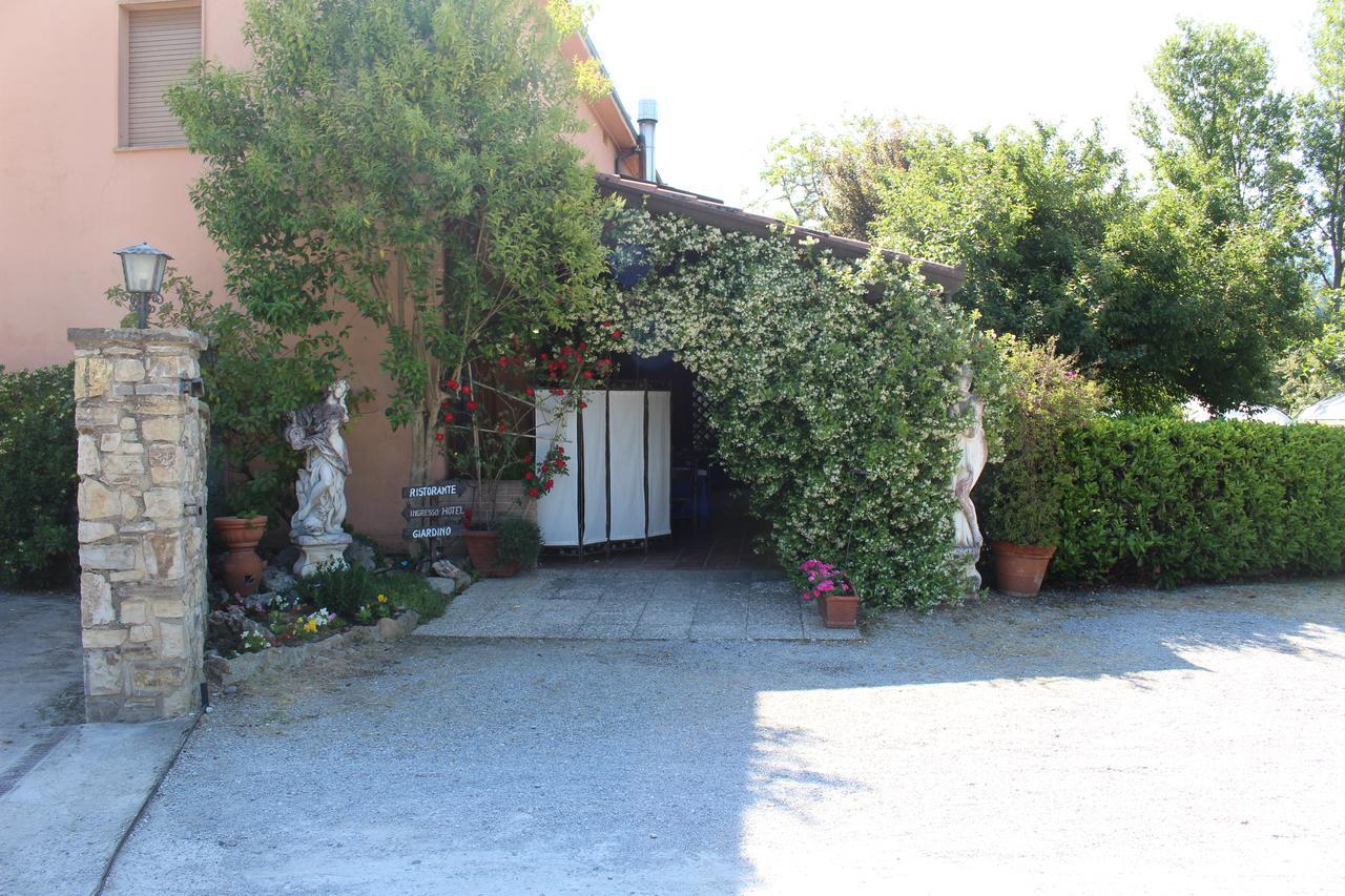Da Elio Hotel Piegaro  Bagian luar foto